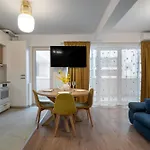 Penthouse 1118 公寓